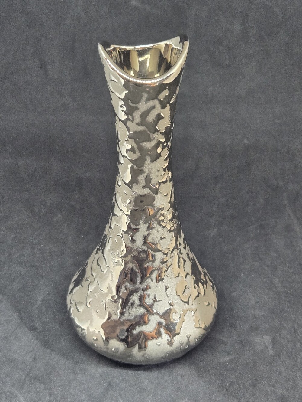 Vtg Weeping Silver Textured Elynor China Pottery Vase